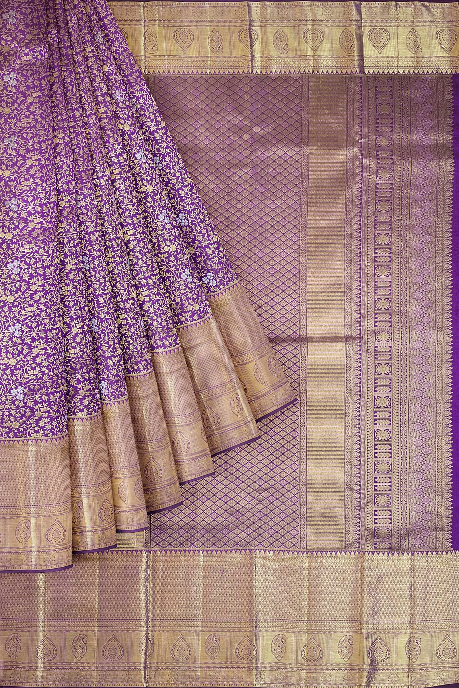 Purple Colore Designer Bold and Beautiful Saree Indian Traditional Saree  Bollywood Style Exclusive Party Wear Kanchipuram Silk Saree - Etsy |  Designer silk sarees, Soft silk sarees, Pure silk sarees